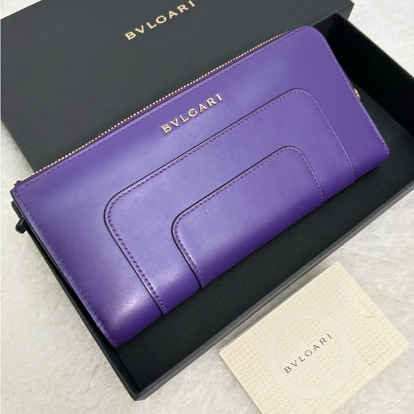 BVLGARI Handbags - Authentic Bvlgari Serpenti Forever  Leather Zip Wallet